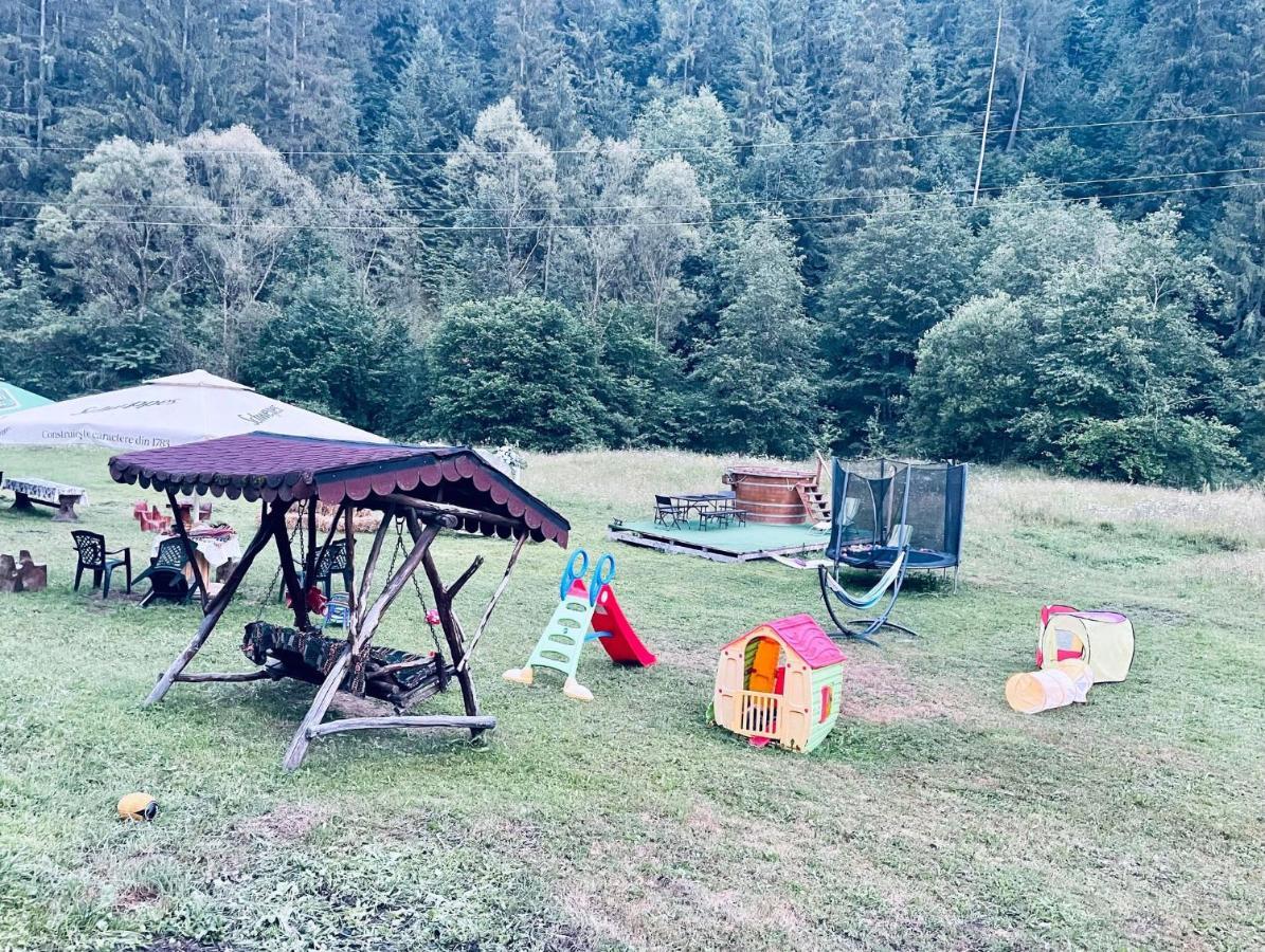 Cabana Loredana Vadu Motilor Екстериор снимка